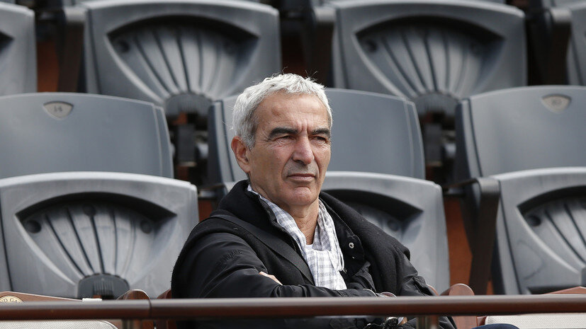   AP Christophe Ena