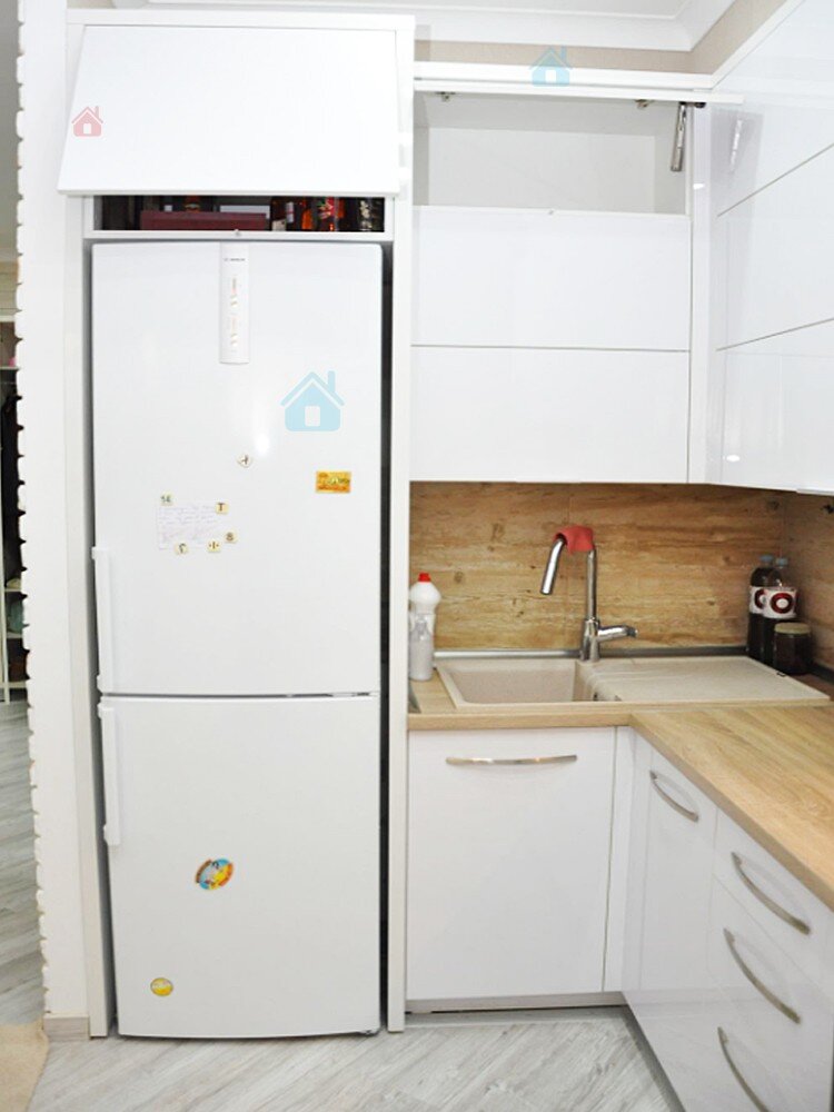 Магниты и беспорядок создают ощущение небрежного и устарелого интерьера.Фото: Pinterest.com