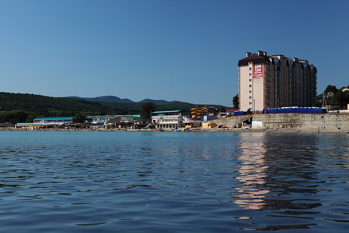 Отдыхаем на море в поселке Джубга. Плюсы и минусы пляжа и близлежащей  территории | Бейлис и Я | Дзен