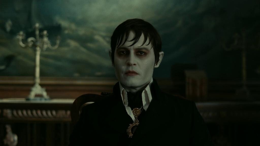 "Мрачные тени" 2012г.  фэнтези, мелодрама, комедия    6,6 из 10  