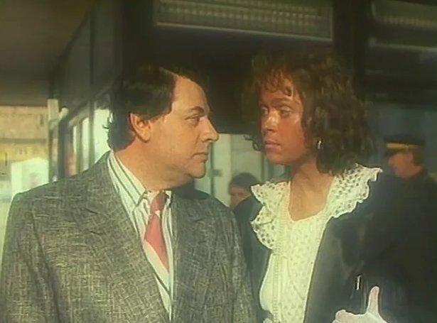 Кадр из фильма. Аркадий и Алёна.