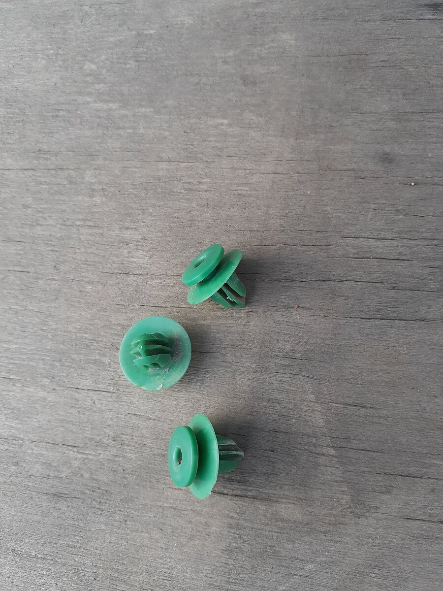 Противные японские клипсы