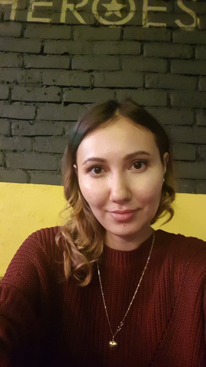 Замученная, только с самолета