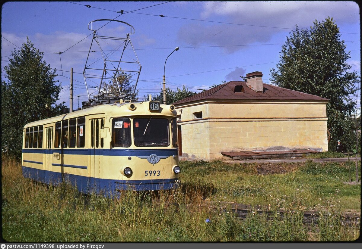 Трамвай 1970 года фото