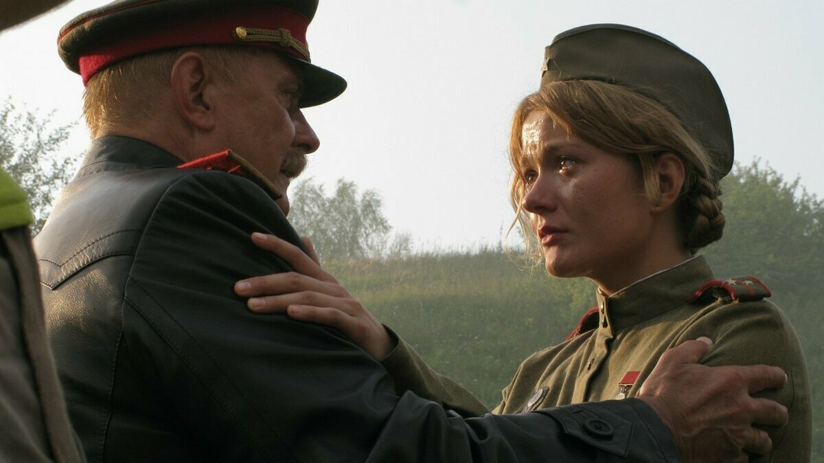 Кадр фильма Утомлённые со́лнцем 2: Цитаде́ль.  2010