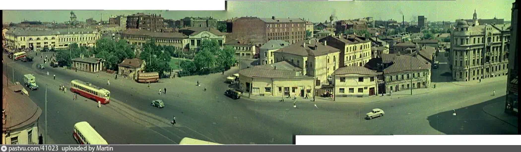 Вид Таганской площади с угла Гончарной улицы ( панорама), 1954 - 1955 г. Источник: киносюжет "Волхонка-ЗИЛ".