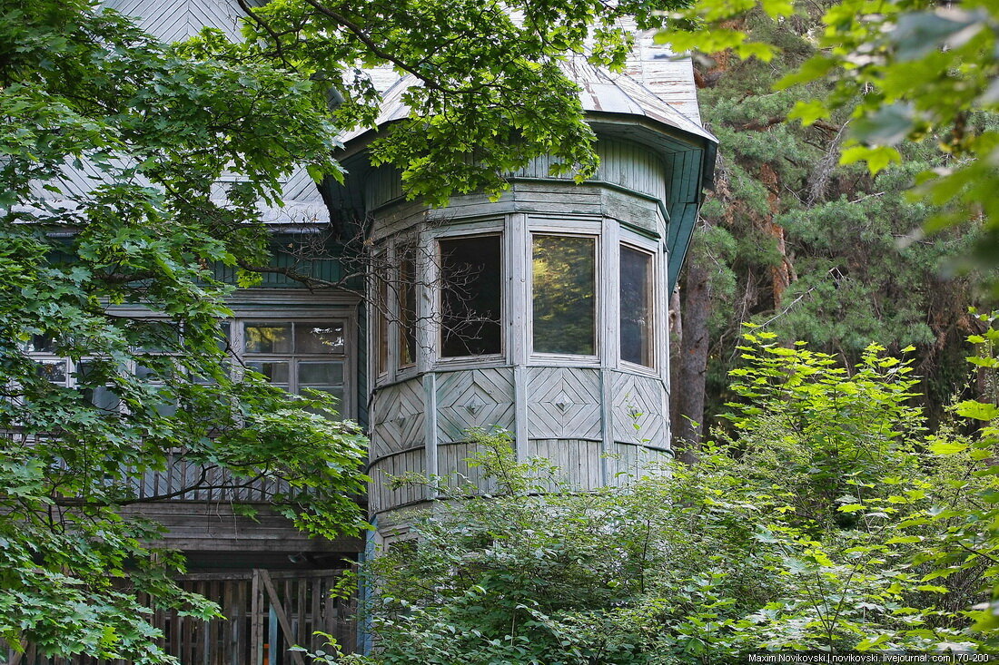 Переделкино дачи писателей. Писательский городок в Переделкино. Переделкино легендарный поселок писателей. Усадьба Пастернака в Переделкино.