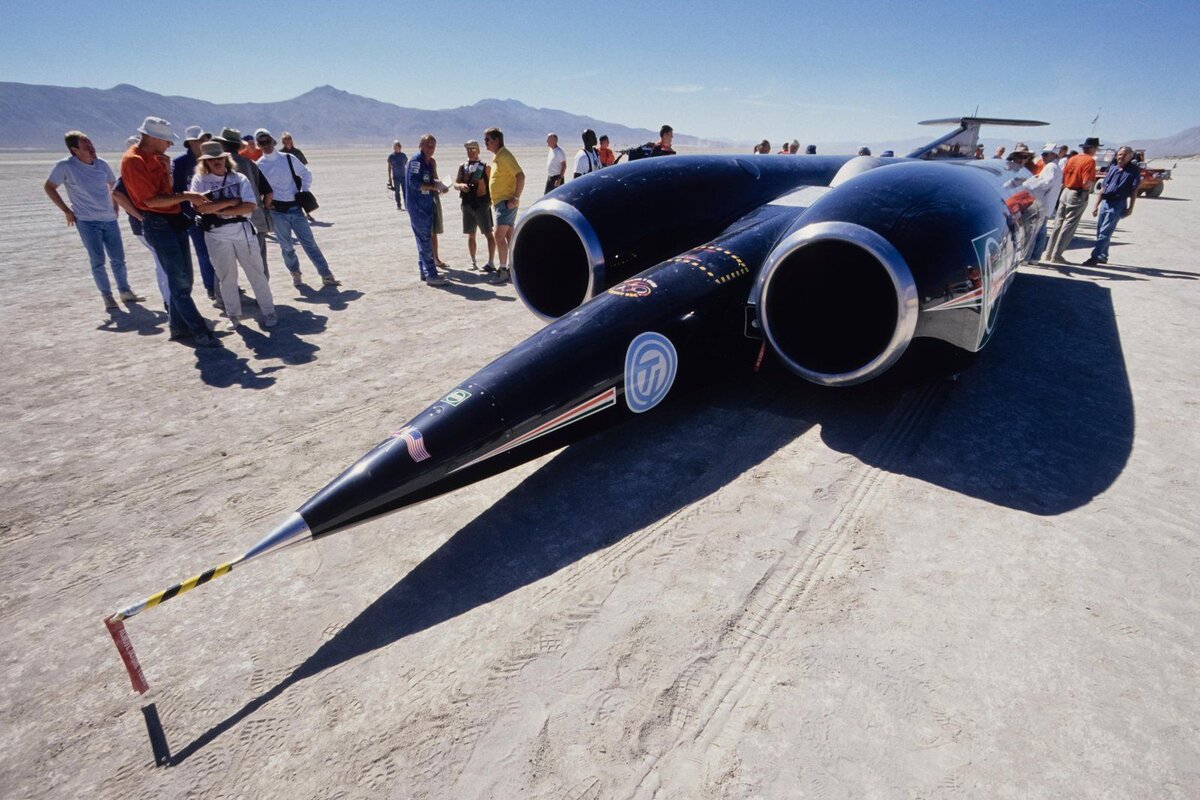 Thrust SSC 1228
