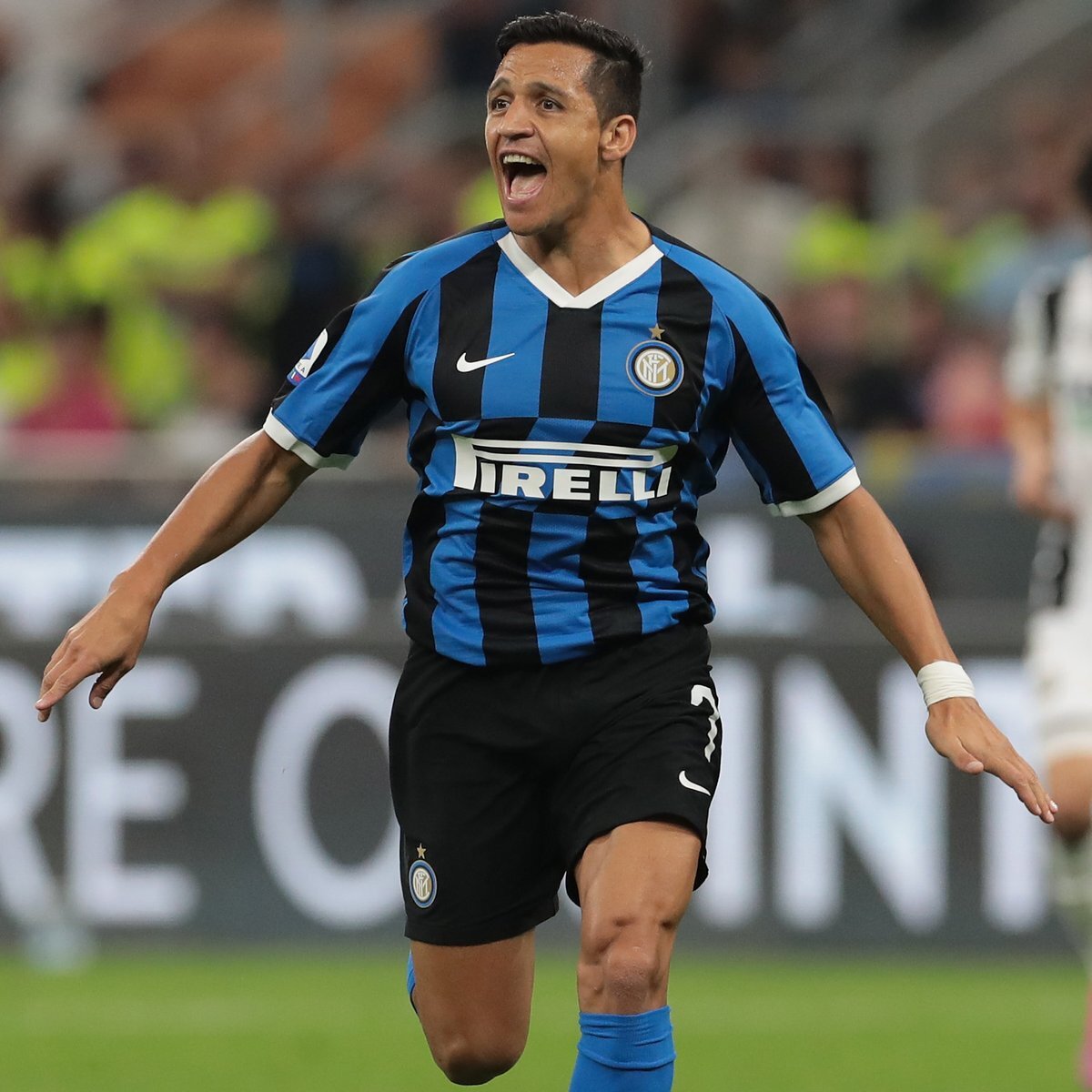 Алексис Санчес 