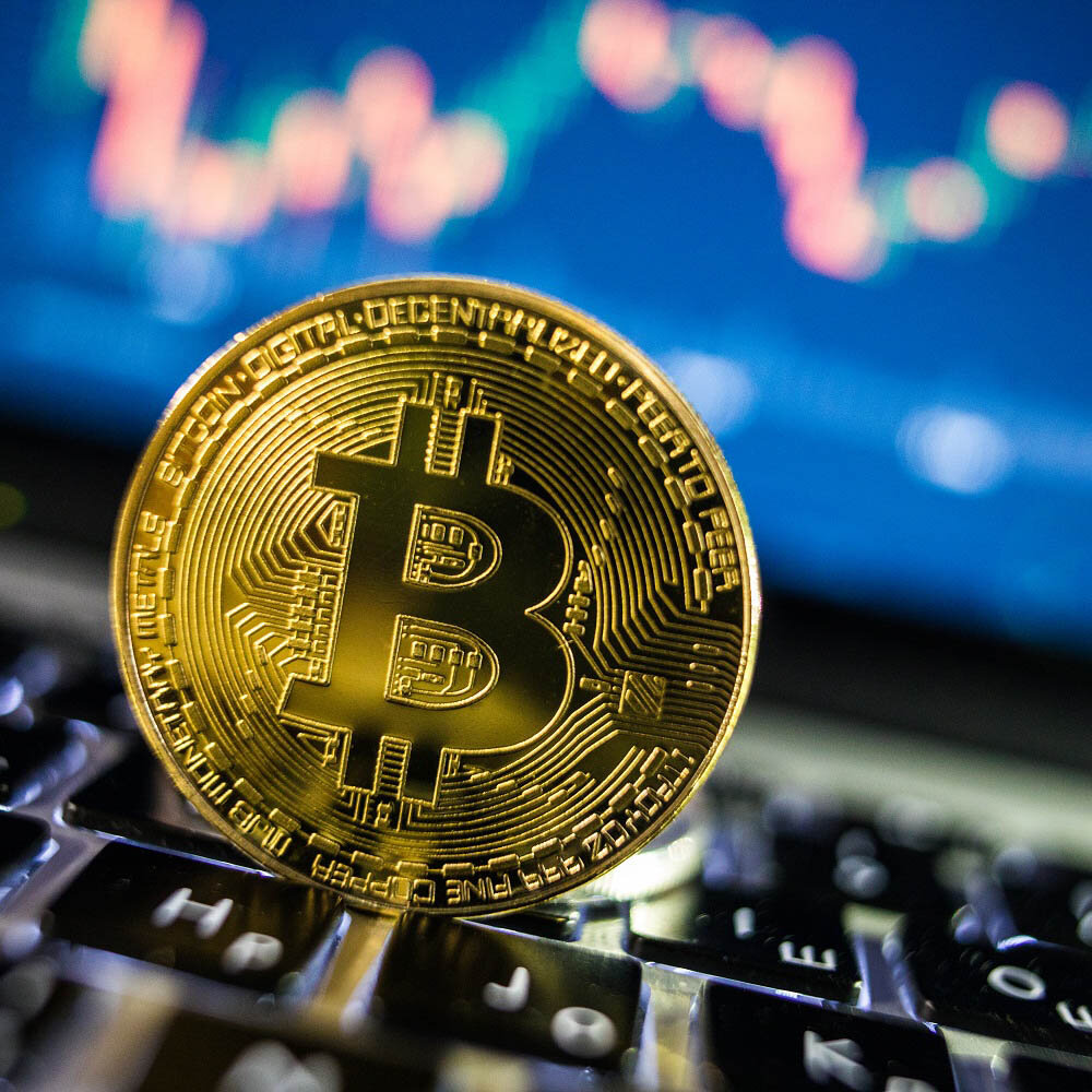 Биткоин дороже 10 000 $