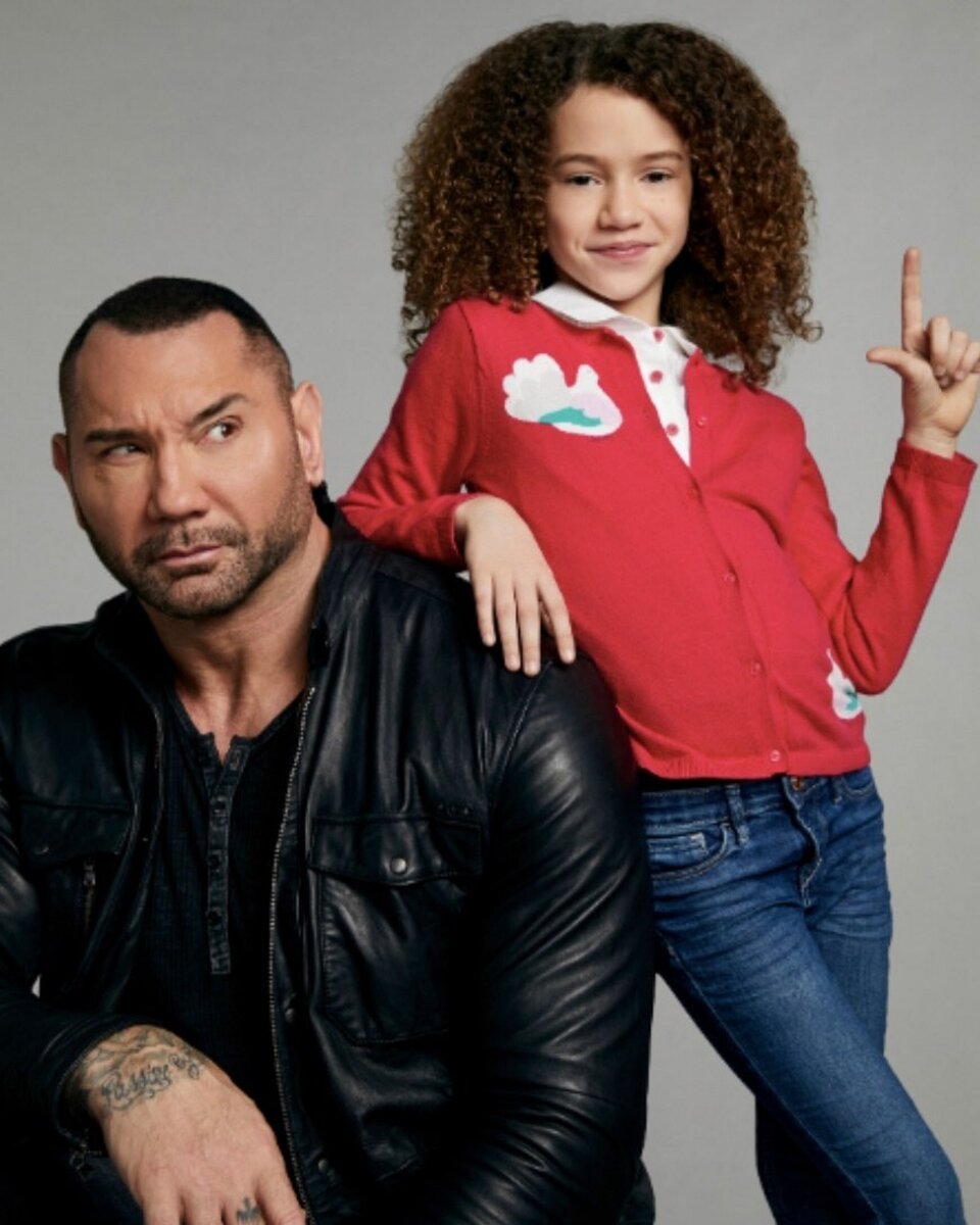 Дэйв Батиста и Хлоя Коулмэн / источник фото: Инстаграм @blackgirlnerds