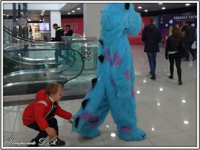 Можно таскать за хвосты монстров