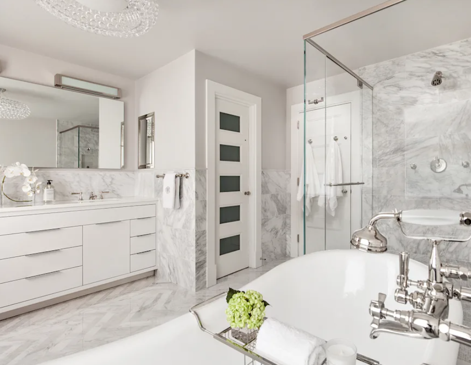 Ванна и душ в одной комнате - что может быть лучше?