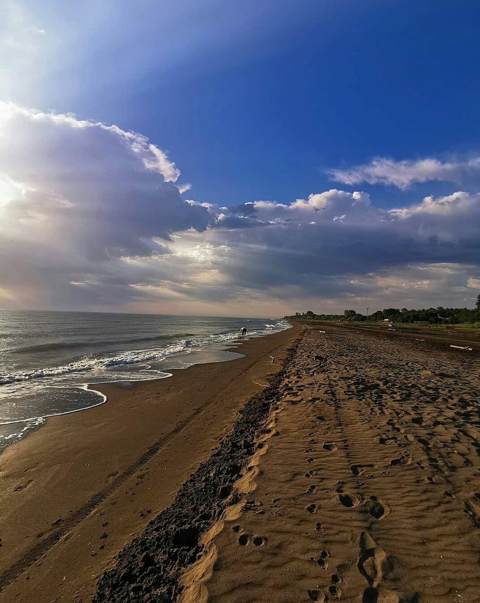 Пляж Каспийского моря
