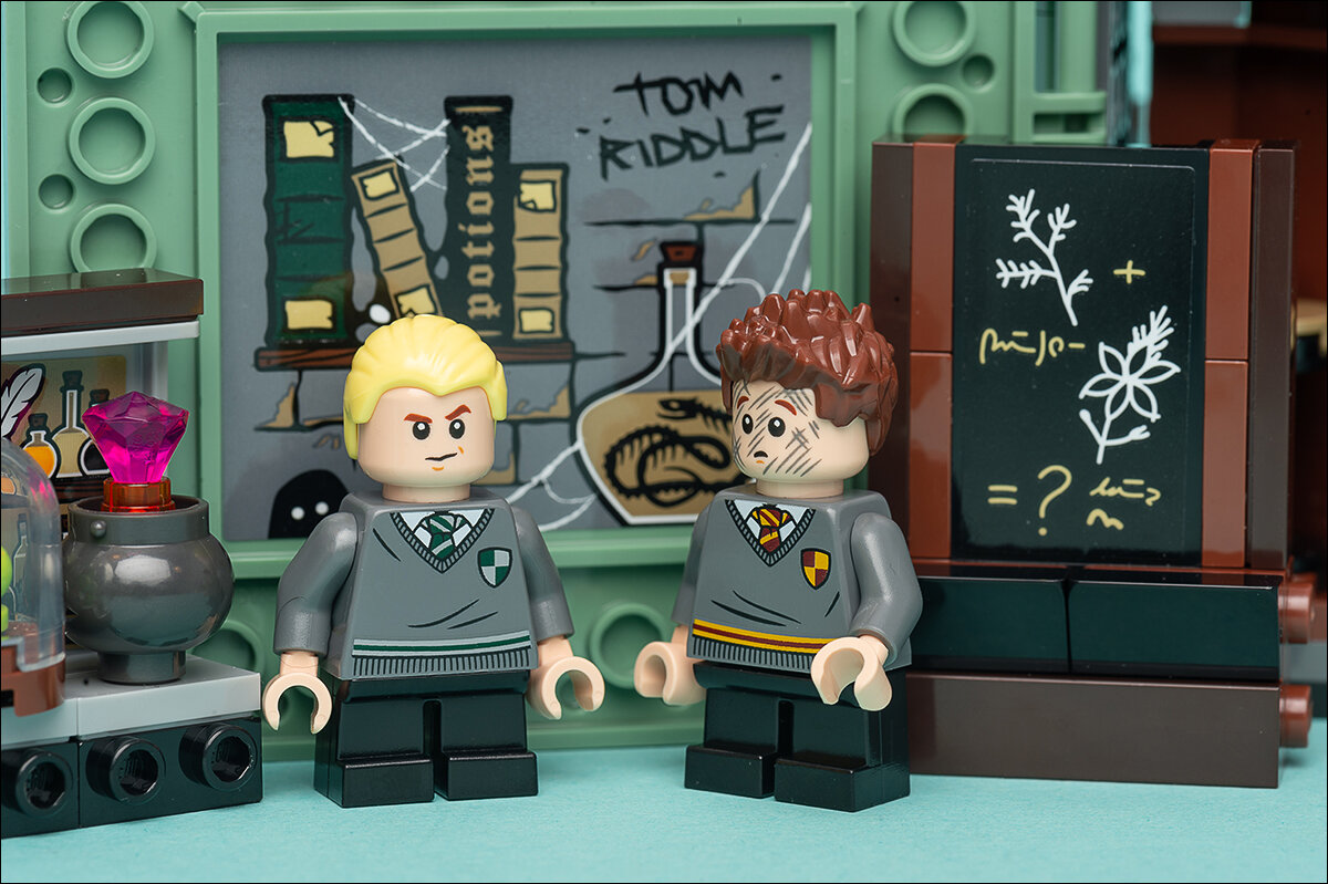 Судя по лицу Симуса, взрыв прошёл успешно!