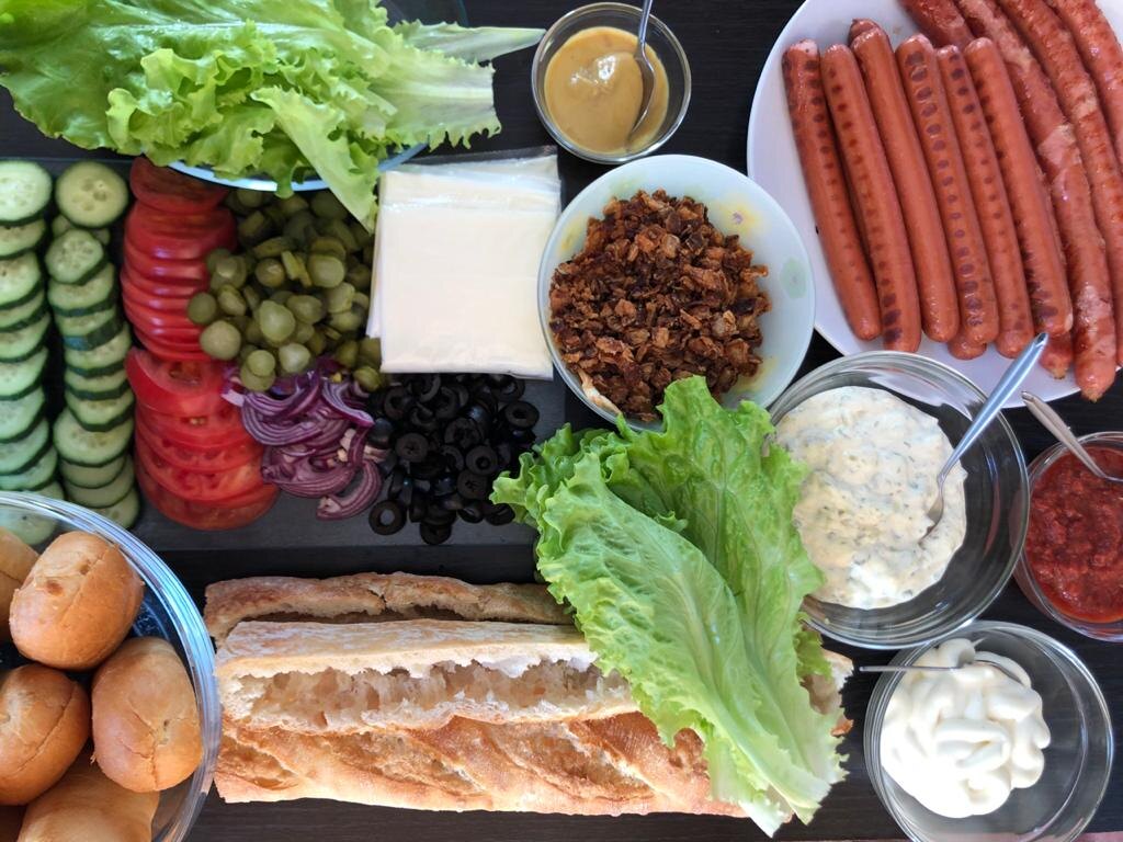 Ингредиенты для сборки хот-дога