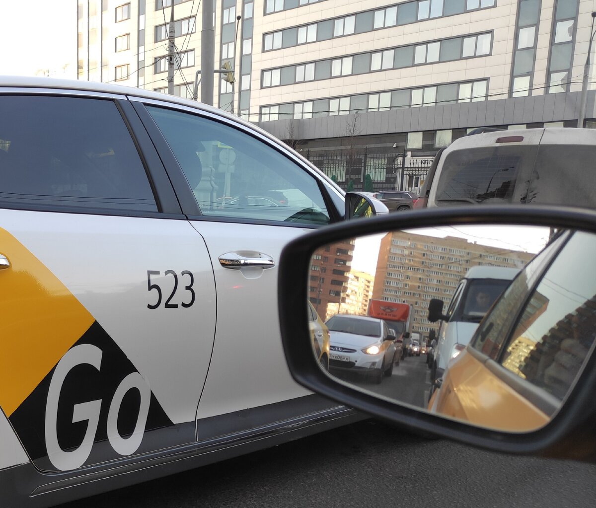 Google taxi. Google такси. Гугл такси.