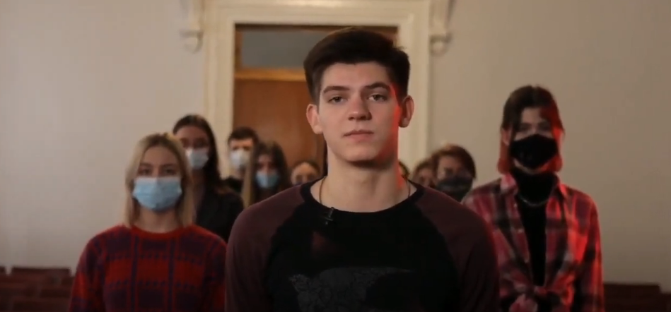 Молодежь Донецка