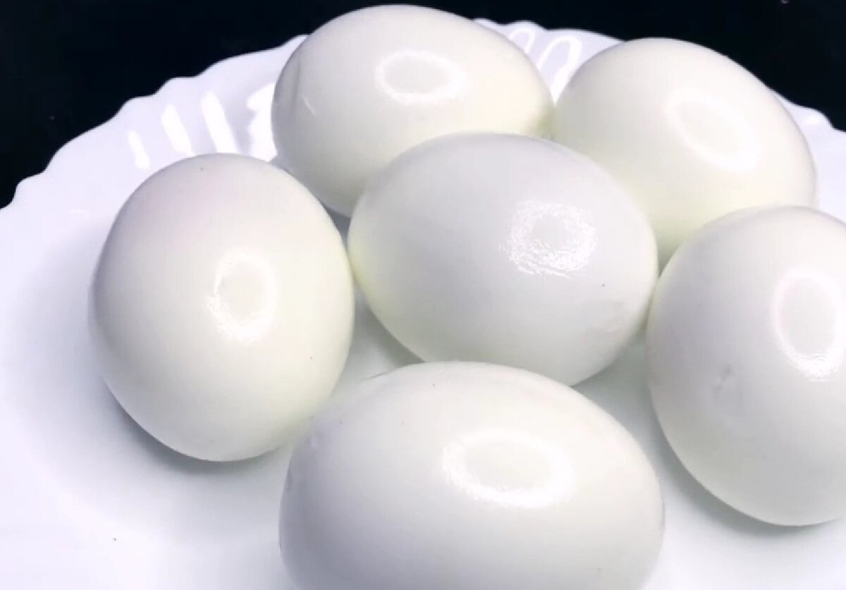 Чистим яйца за секунду. Секрет поваров.