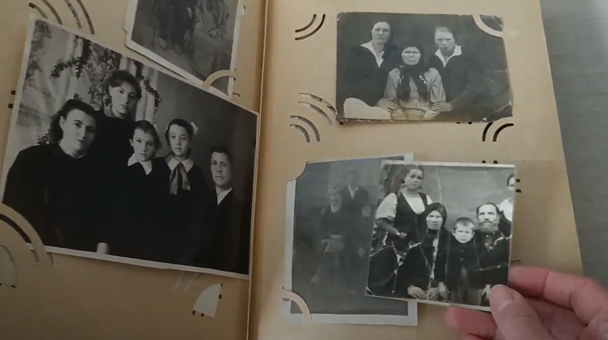 Фотокарточки из семейного альбома есть в каждой семье. Это наследие советских времён.