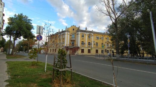 Взрыв на военном городке в Ставрополе засняла камера видеонаблюдения