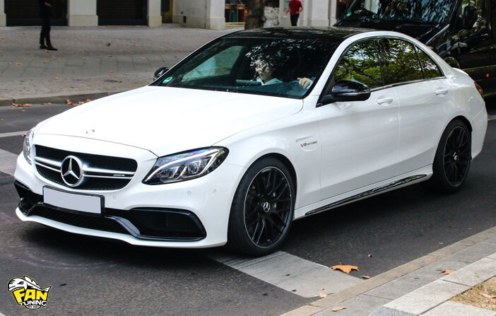 Mercedes c63 AMG White