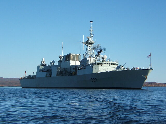 F337 Fredericton ВМС Канады