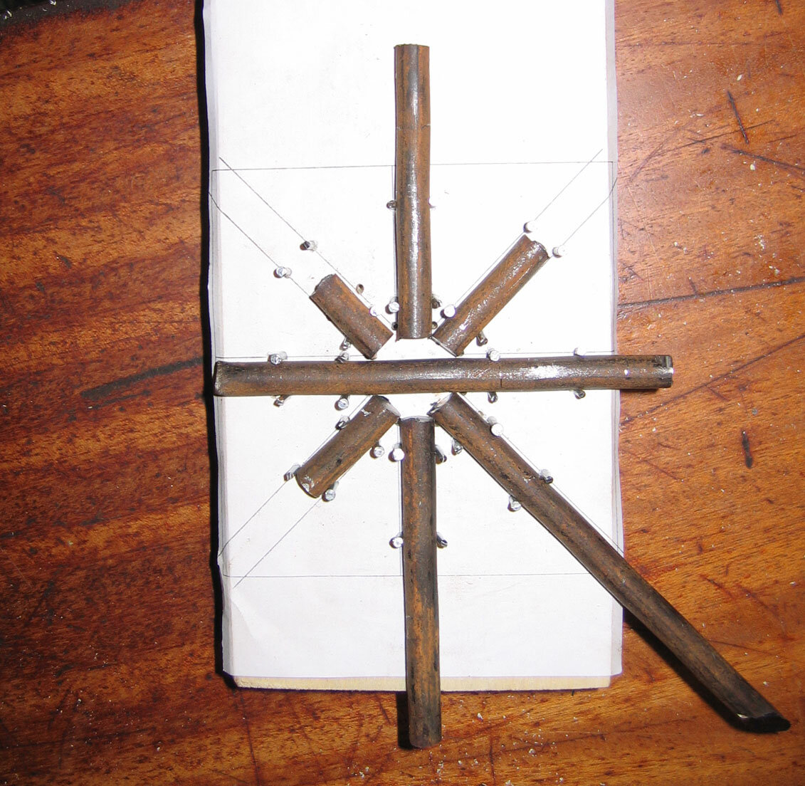 Тест. Торцы стержней еще не обрезаны.