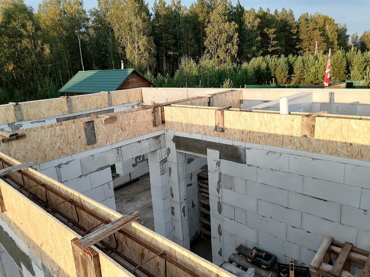 Опалубка из юсб для стяжки в санузле