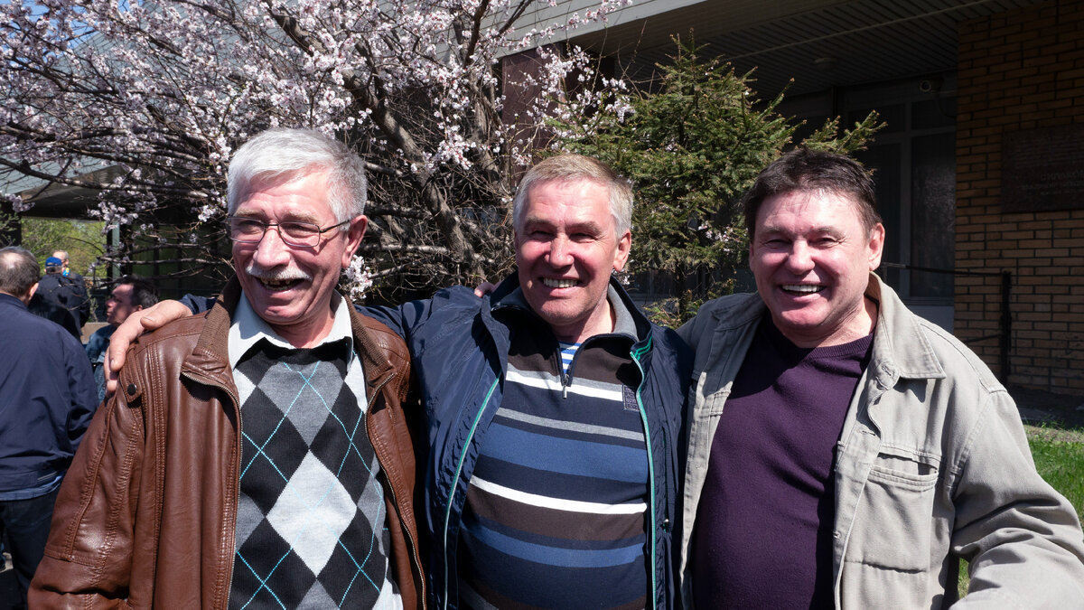 В центре командир взвода, Антонов А.Н.