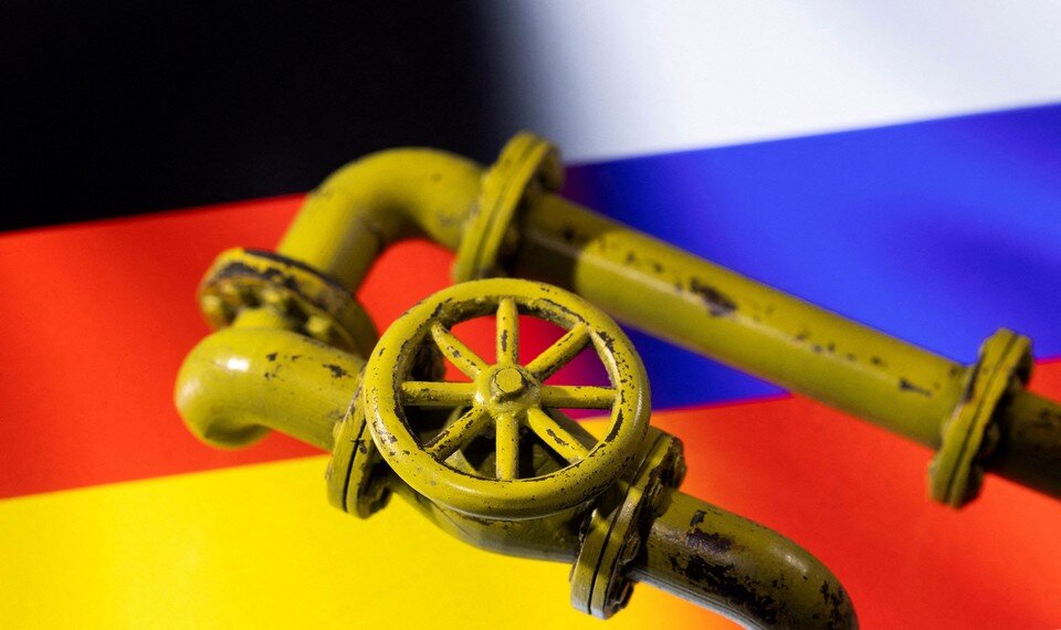     Регулятор Германии опасается прекращения поставок газа из России  REUTERS