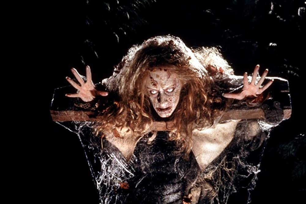 Кадр из фильма Thir13en Ghosts. Режиссер: Стив Бек. Оператор: Гейл Тэттерсолл. Производство: 13 Ghosts Productions Canada Inc., Columbia Pictures Corporation, Dark Castle Entertainment, Warner Bros. Pictures. Показ в России: Каскад фильм