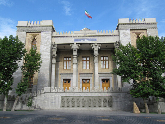     Здание МИД Ирана. Фото: Wikipedia.org.