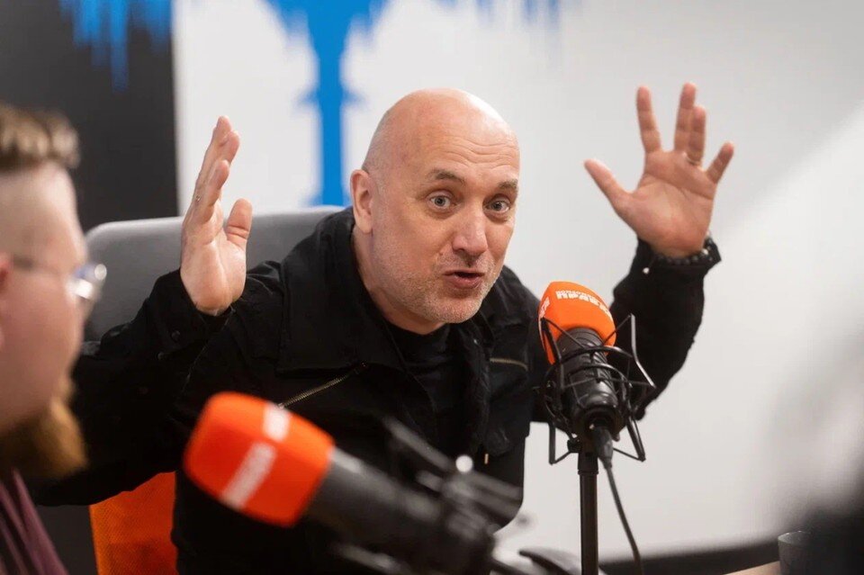     Захар Прилепин дал Ивану Урганту совет. Юлия ПЫХАЛОВА