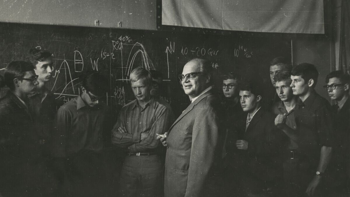    Лауреат Нобелевской премии по физике Николай Геннадиевич Басов, 1960-е годы.© Фото из архива НИЯУ МИФИ