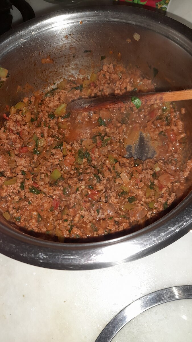 Вот такая смесь получается. Дети её и так любят с хлебом в прикуску.