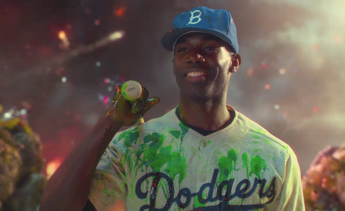 кадр из сериала "Страна Лавкрафта"