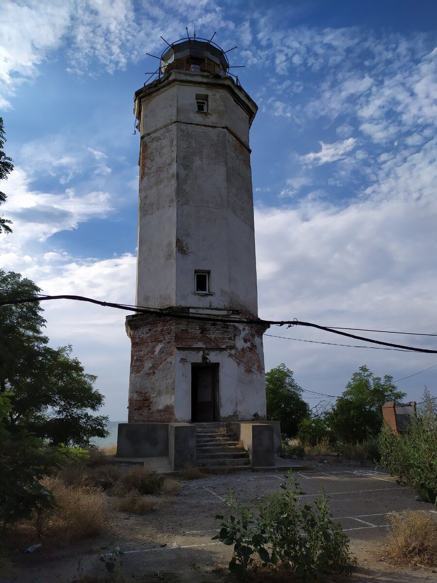 Заброшенный маяк. Фото автора