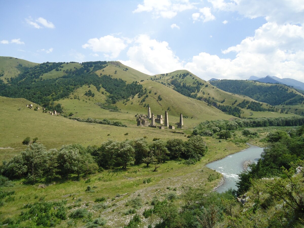 Ингушетия. Таргим. Фотография Александра Сахарова.