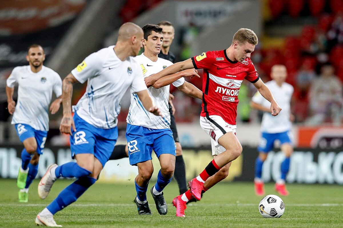 Момент игры "Спартак" - "Сочи". Фото m.sports.ru.