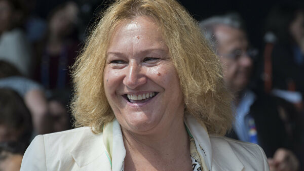 Елена Батурина