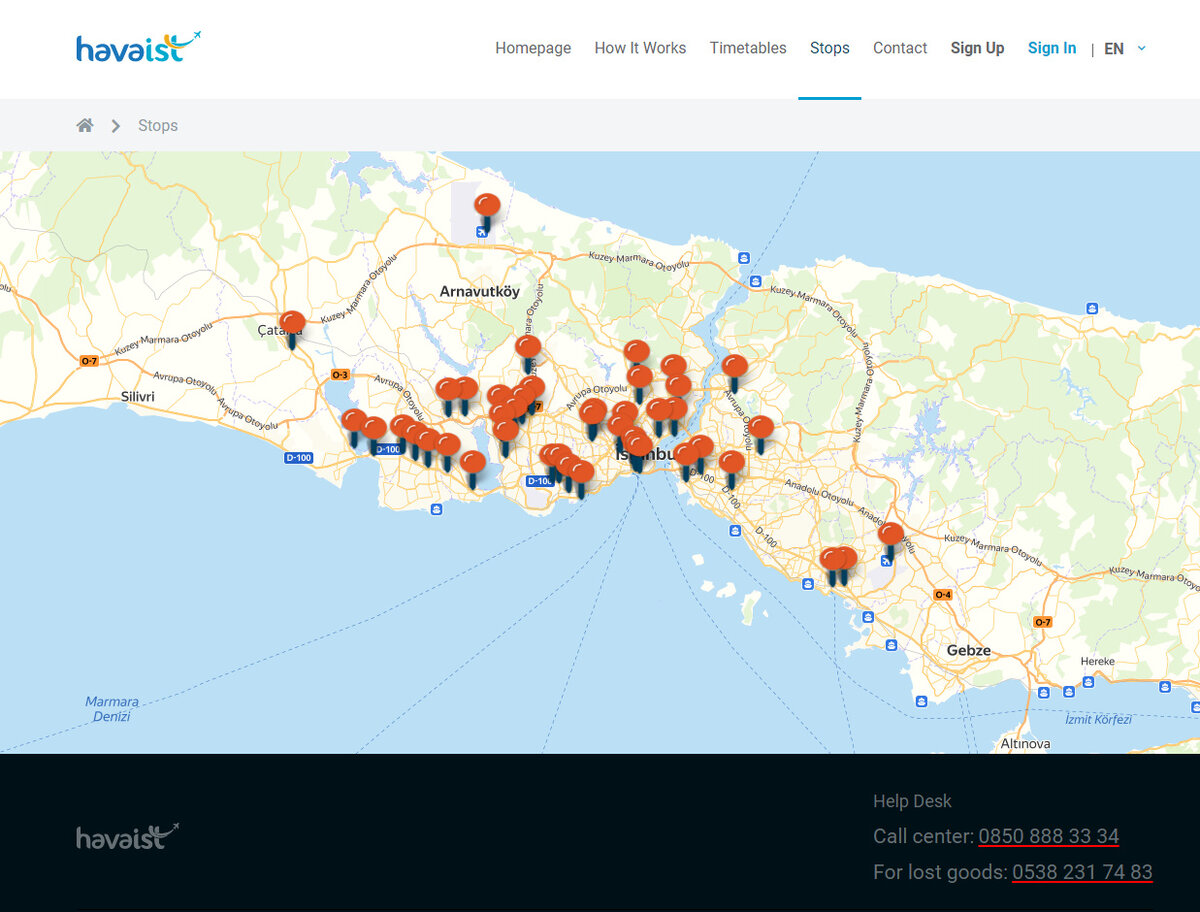 Вон та одинокая остановка на самом верху схему - и есть аэропорт. А остановка на автовокзале толпится вместе с другими в центре