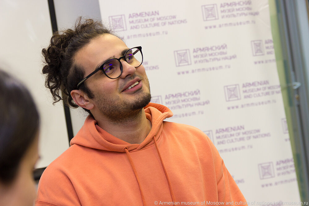 Гамлет Дульян в гостях у Армянского музея Москвы. Фото © Александр Мощаков