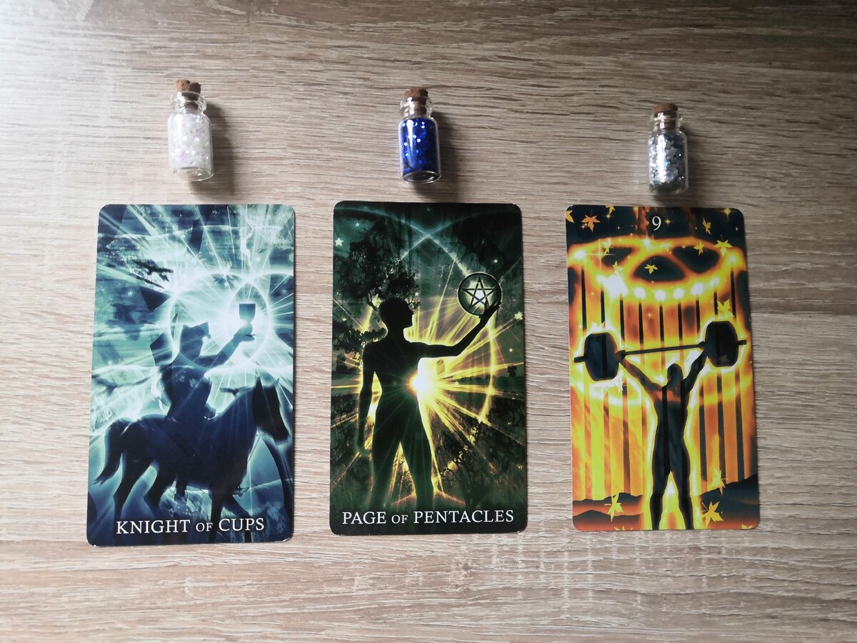 Фото автора, healing light tarot