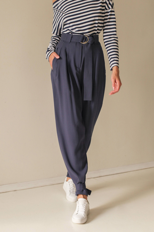 Можно ли обойтись без джинсов? Photo by yandex.ru/images/