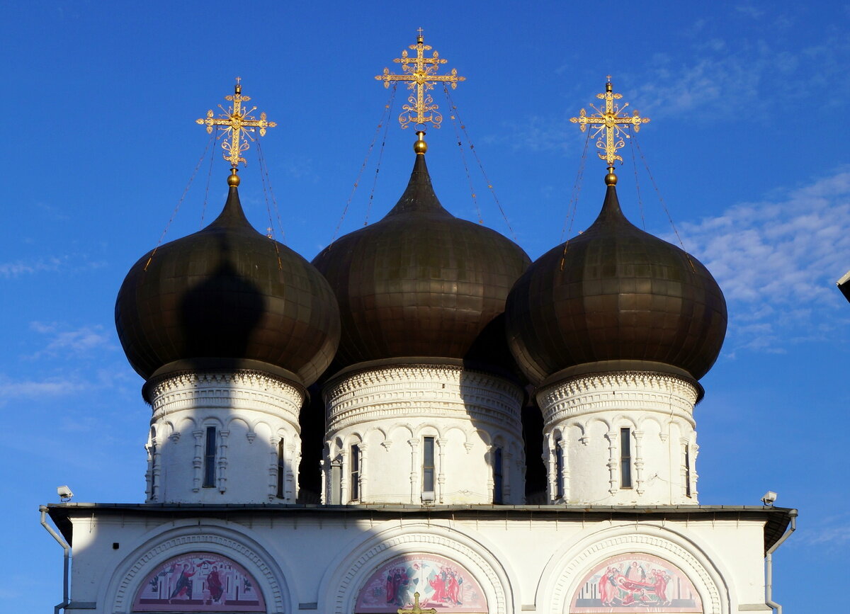 Храмы с луковичными куполами фото