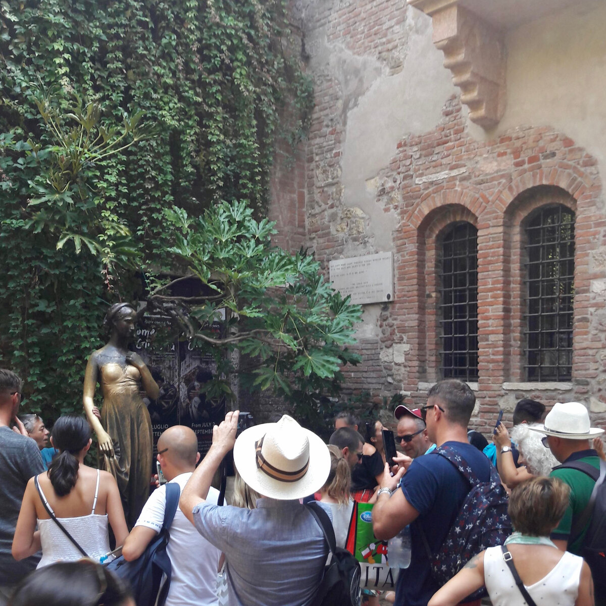 Дворик Джульетты, Верона