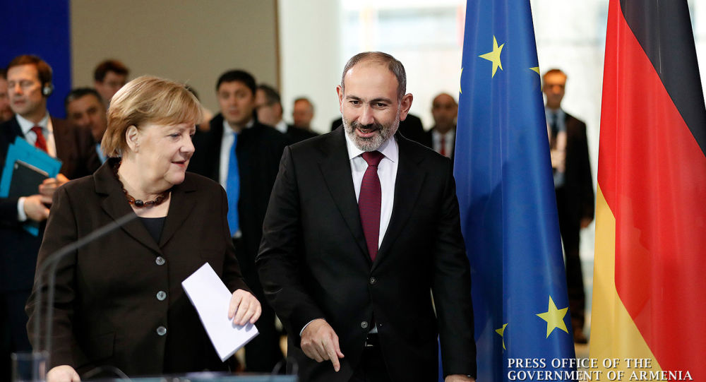 © Photo / official site of the Prime minister of RA. 
