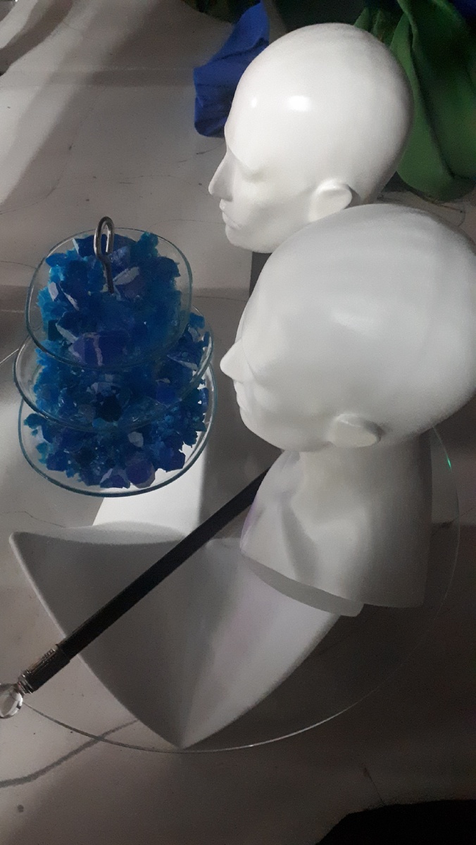 Одна голова хорошо,а две лучше)