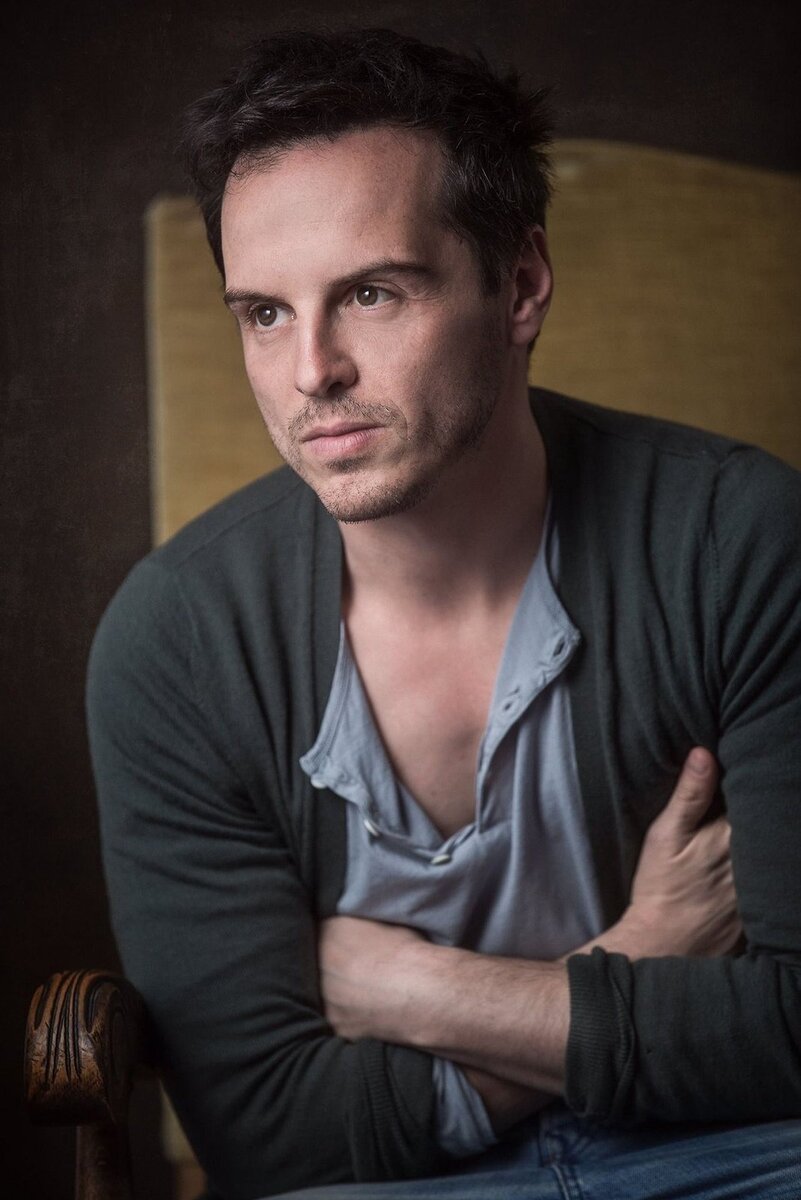 Эндрю Скотт — ирландский актёр. «Спасти рядового Райана», «Козел отпущения», «Шерлок», «Темные начала».